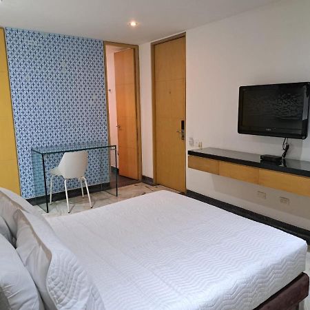 Aw Hotel Luxor Versalles 卡利 外观 照片