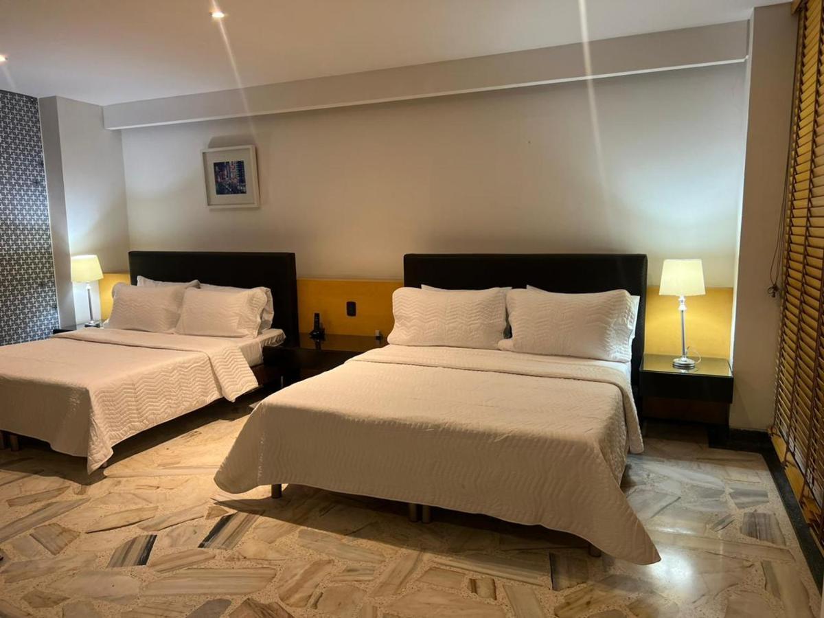 Aw Hotel Luxor Versalles 卡利 外观 照片